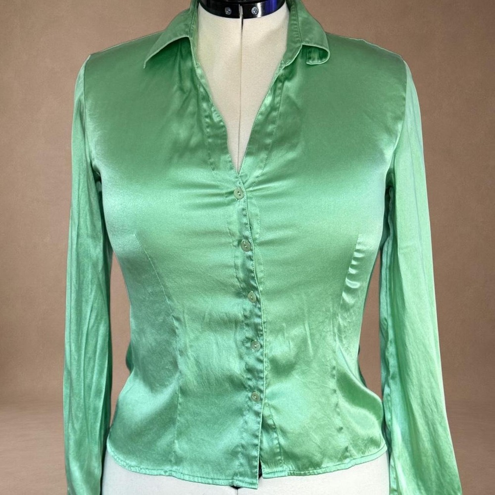 Silk Green Satin Button Up Blouse Size 6 Long Sleeve